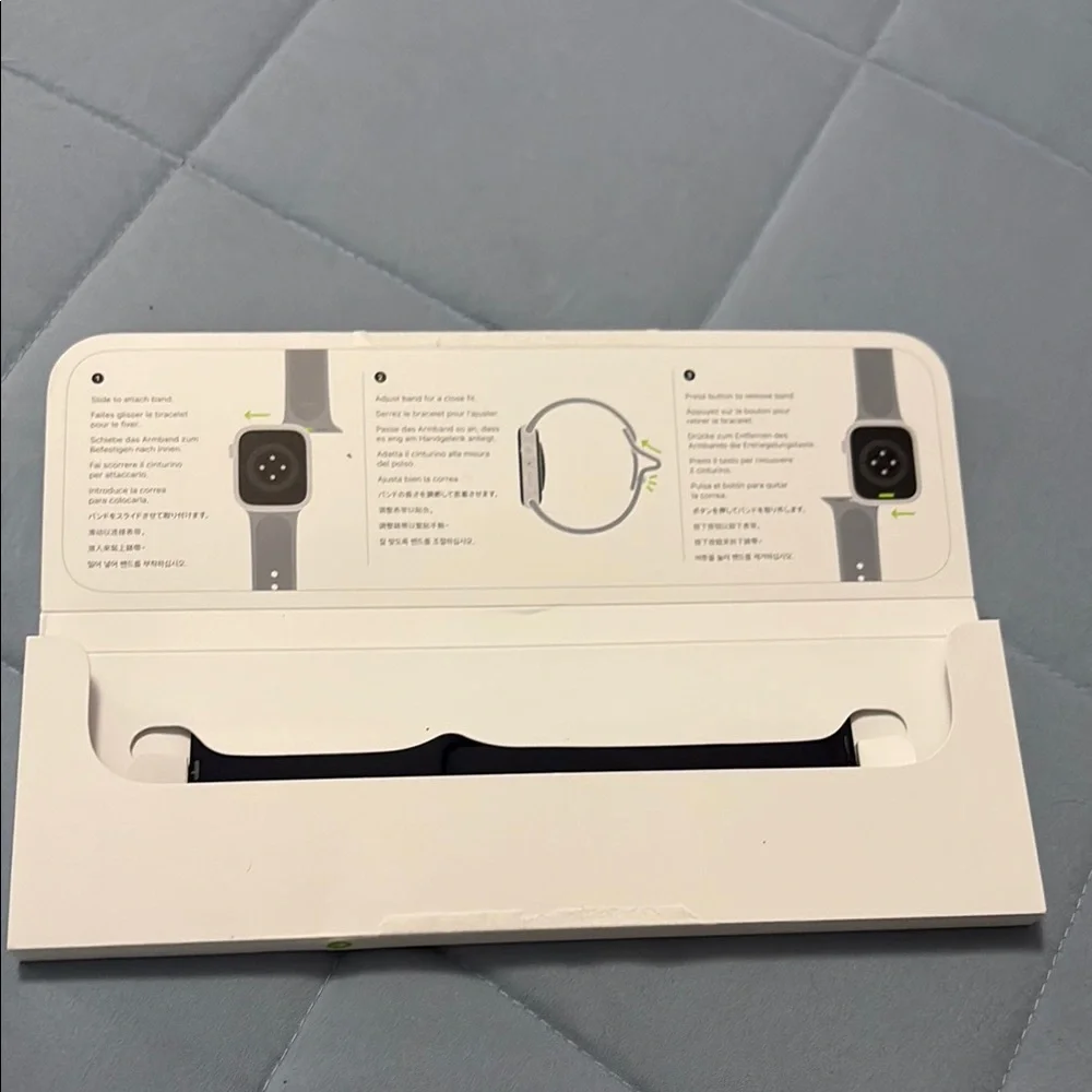 Black Apple 🍎 Watch Band never‎ used IWatch